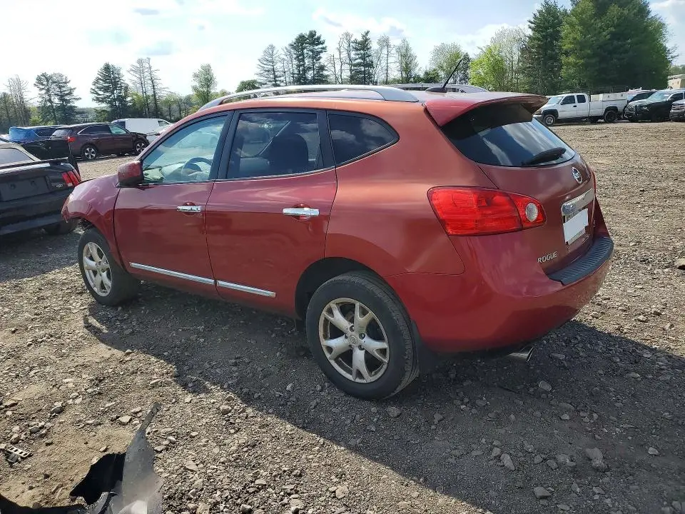 2011 NISSAN ROGUE S  