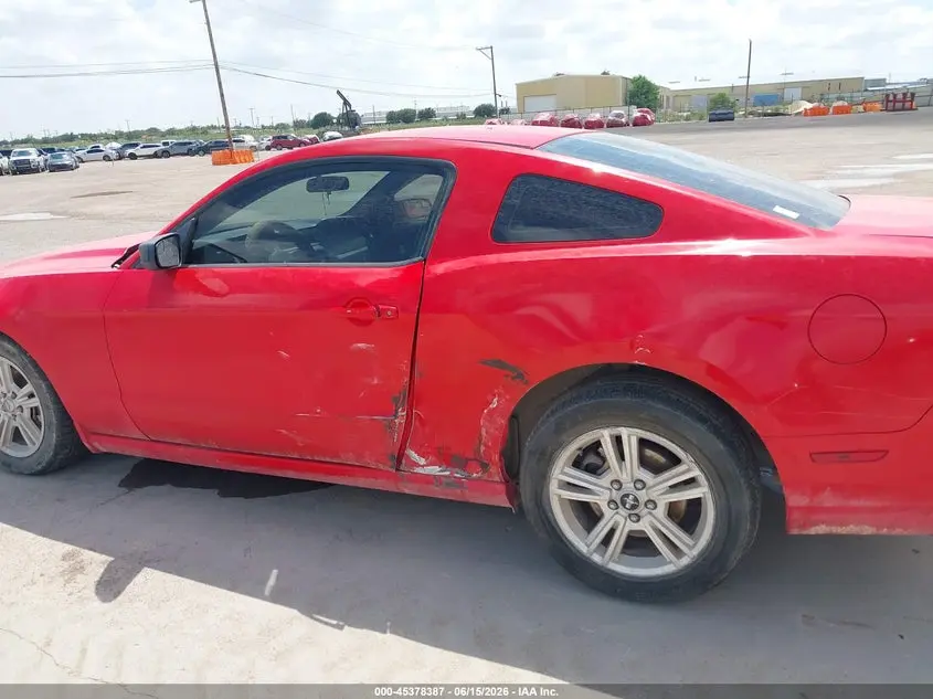 2014 FORD MUSTANG V6