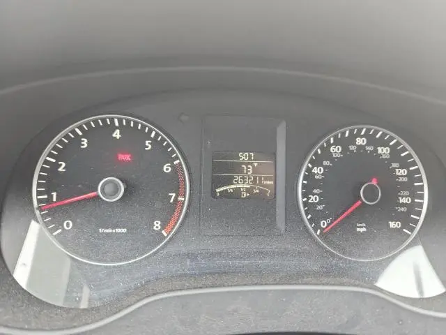 2013 VOLKSWAGEN JETTA SE  