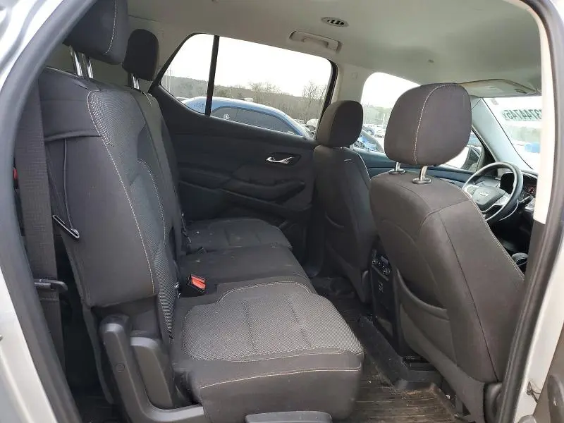 2021 CHEVROLET TRAVERSE LS  