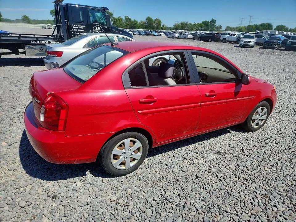 2011 HYUNDAI ACCENT GLS  