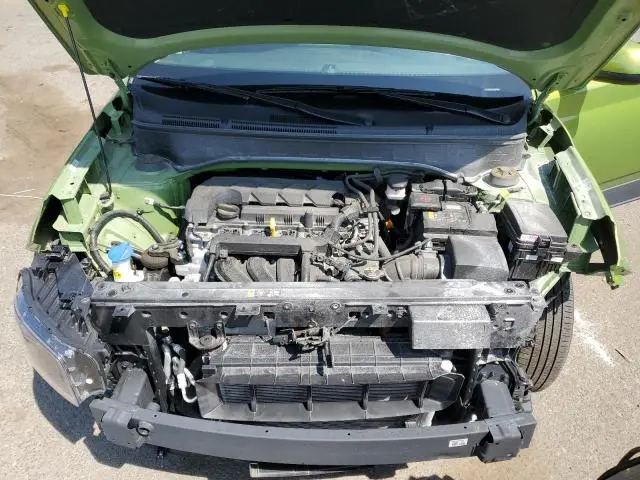 2024 HYUNDAI VENUE SE  
