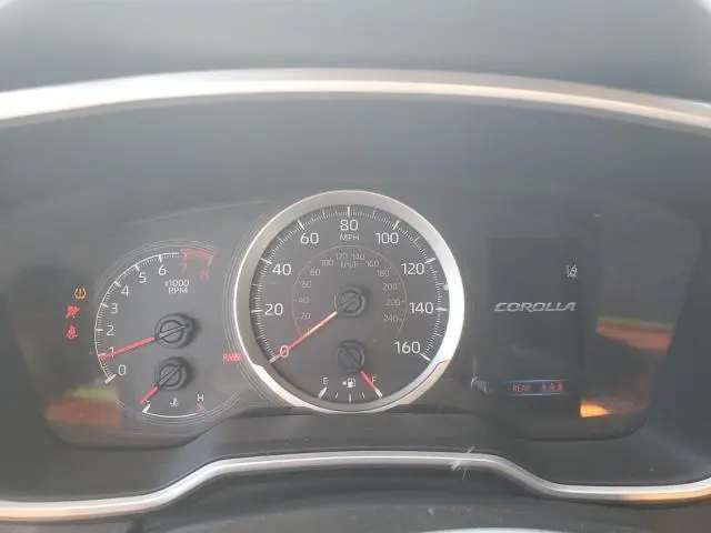 2019 TOYOTA COROLLA SE  