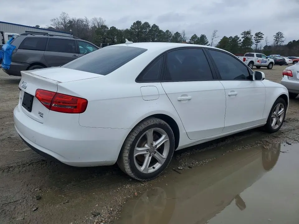 2013 AUDI A4 PREMIUM  