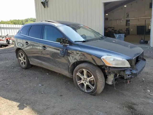 2013 VOLVO XC60 T6