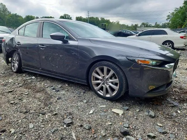 2022 MAZDA 3 SELECT  