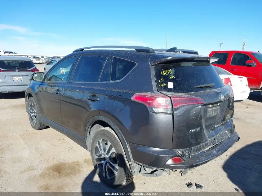 2018 TOYOTA RAV4 LE