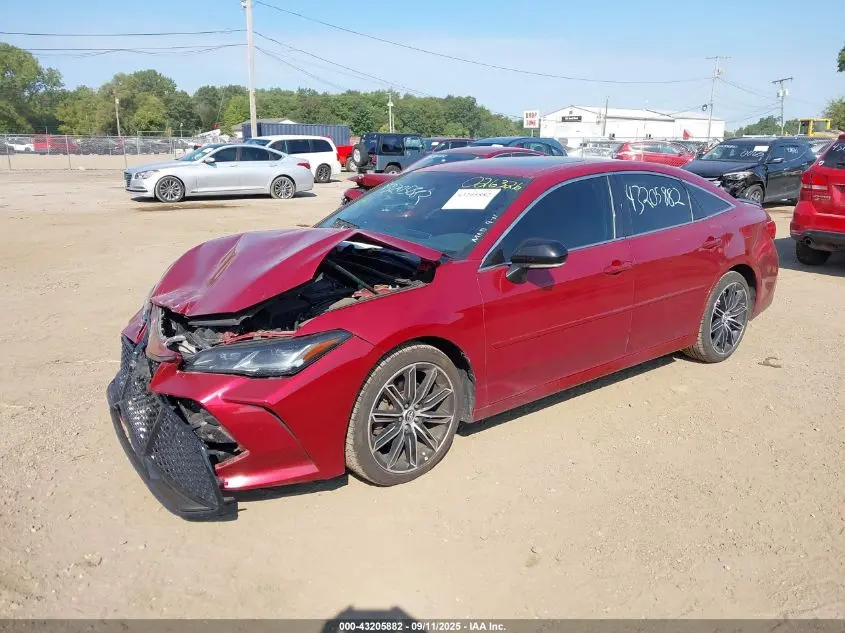 2019 TOYOTA AVALON TOURING