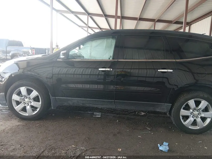 2017 CHEVROLET TRAVERSE 1LT