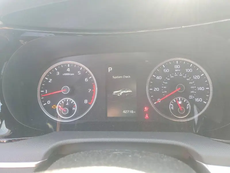2023 KIA K5 GT LINE  