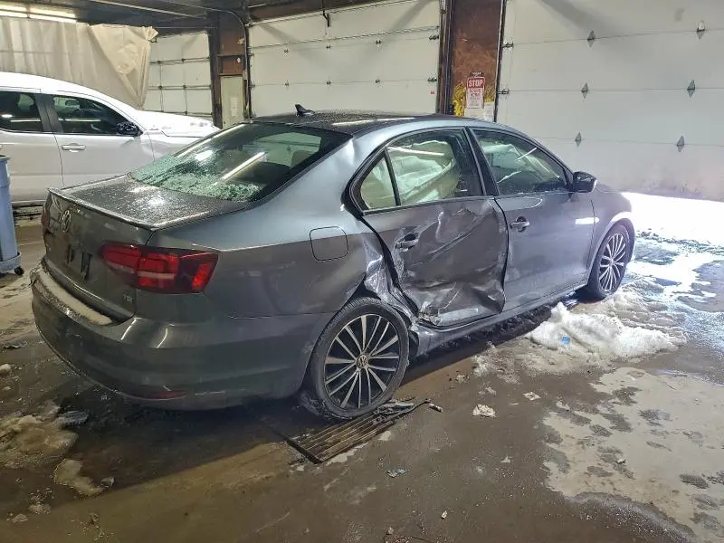 2016 VOLKSWAGEN JETTA SPORT  