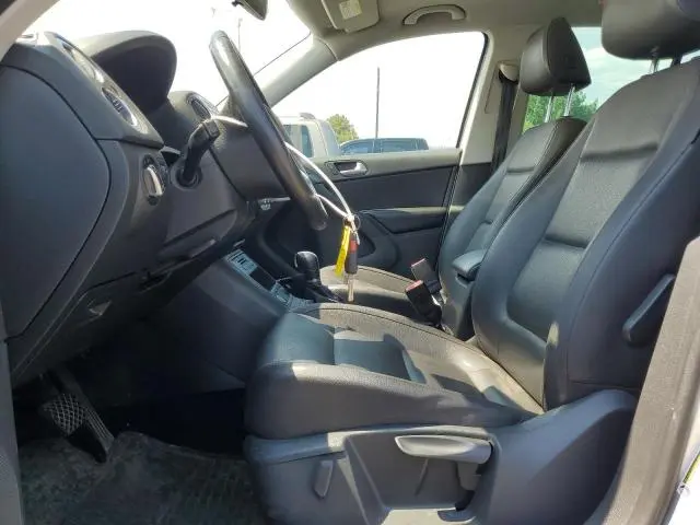 2015 VOLKSWAGEN TIGUAN S  