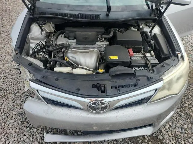 2012 TOYOTA CAMRY XLE  
