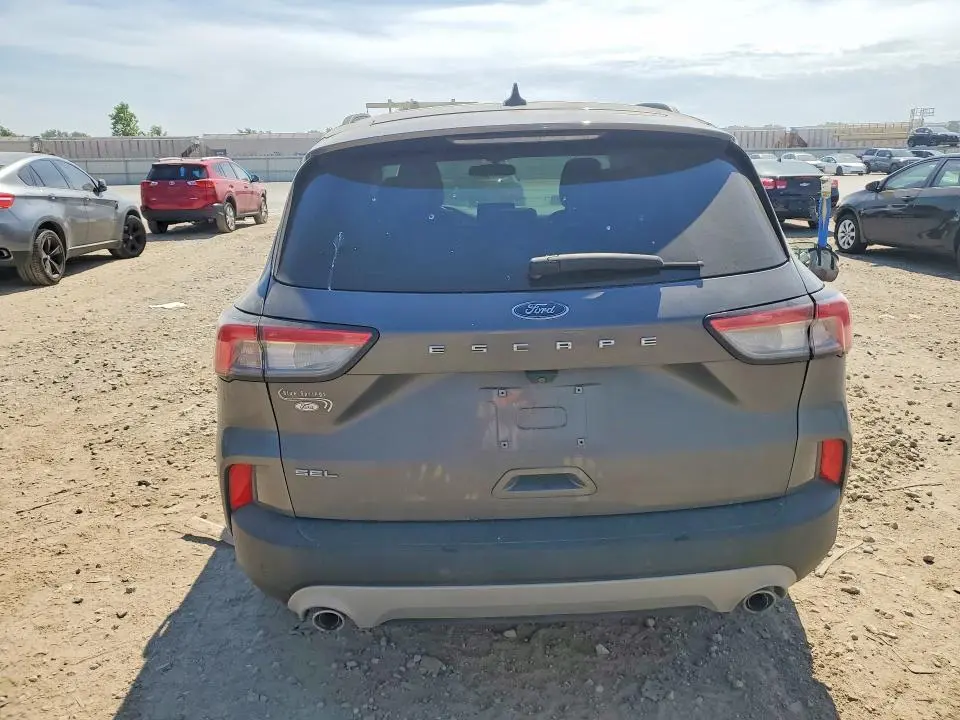 2021 FORD ESCAPE SEL  