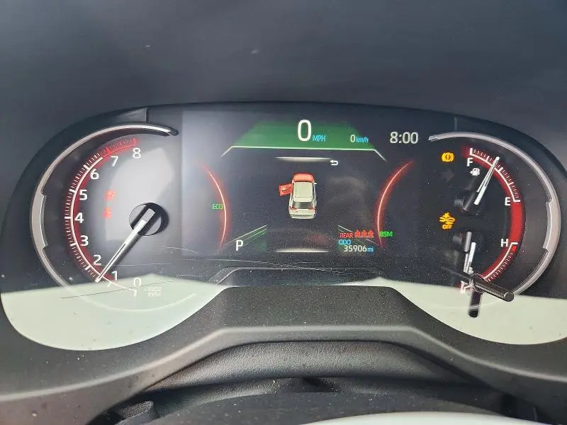 2024 TOYOTA RAV4 XLE  
