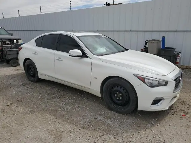 2018 INFINITI Q50 LUXE  