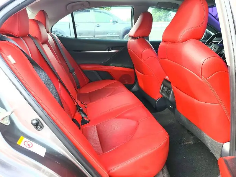 2018 TOYOTA CAMRY XSE  