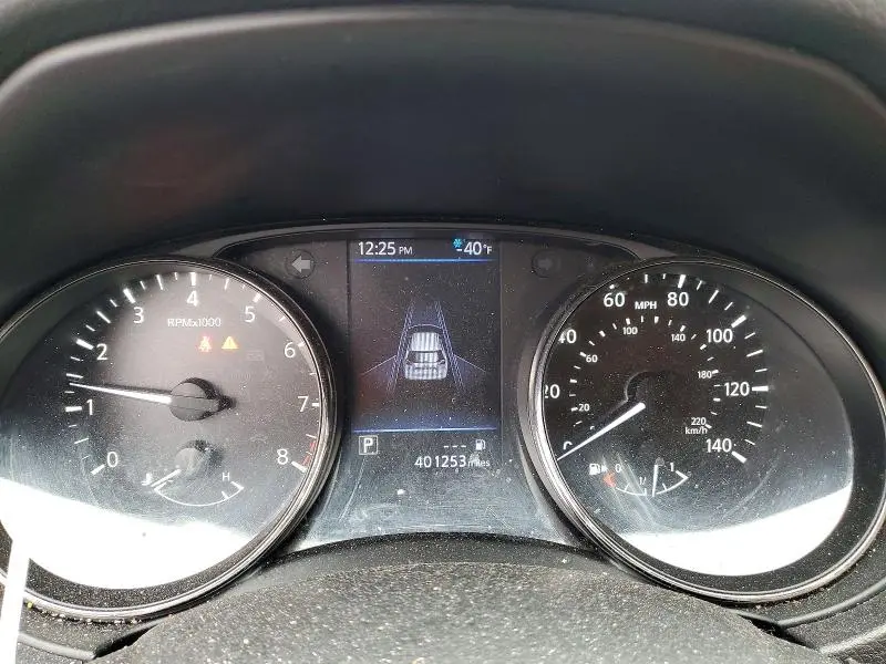 2018 NISSAN ROGUE SL  