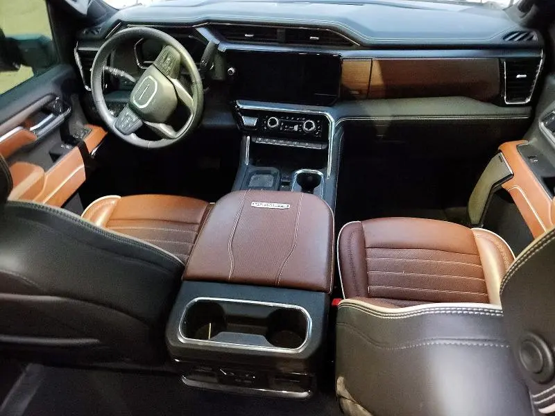 2025 GMC SIERRA K2500 DENALI ULTIMATE  