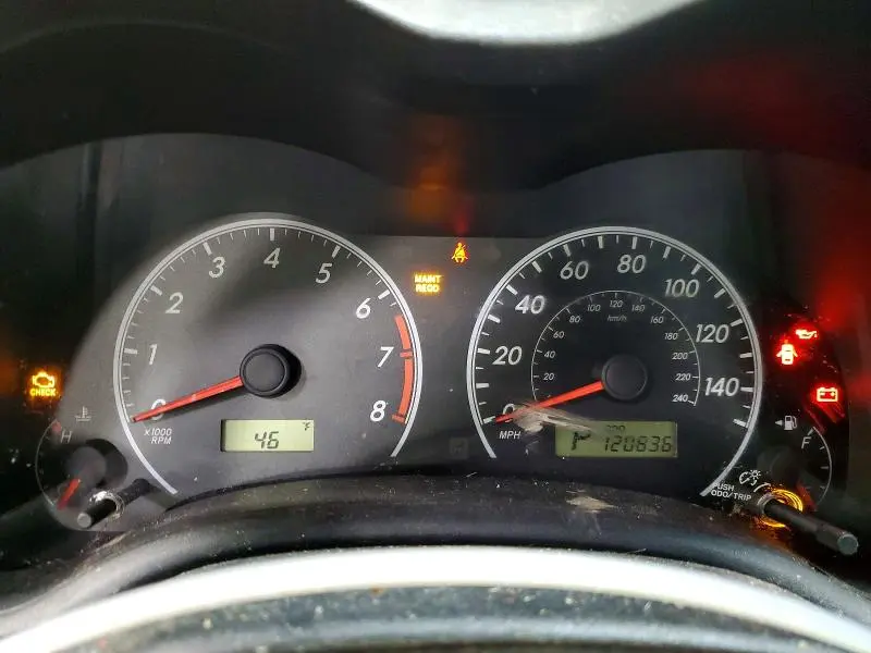 2013 TOYOTA COROLLA LE  