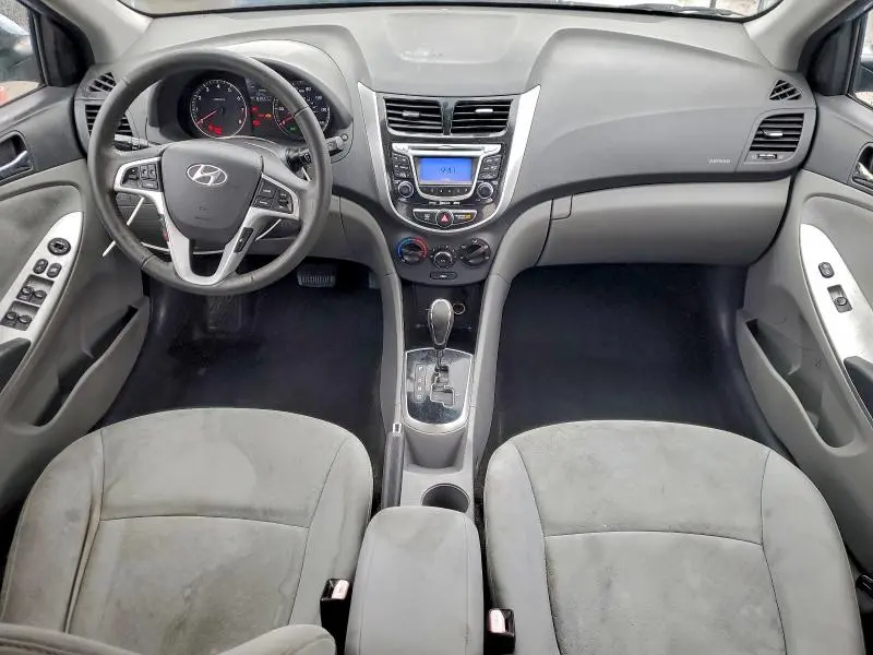 2013 HYUNDAI ACCENT GLS  