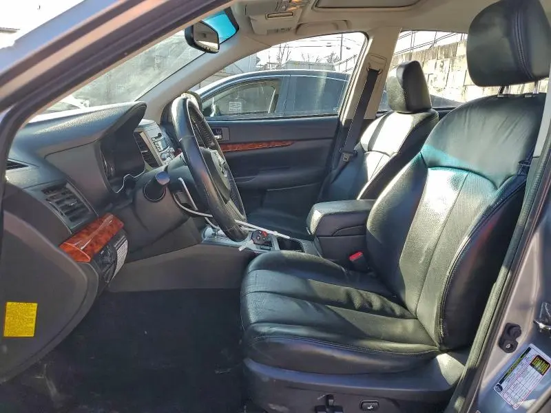 2011 SUBARU LEGACY 2.5I LIMITED  