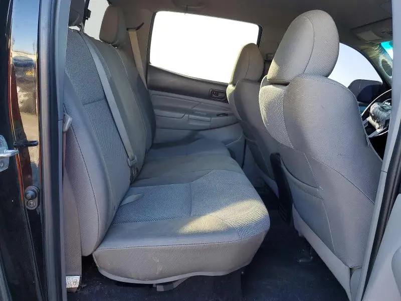 2013 TOYOTA TACOMA V6  