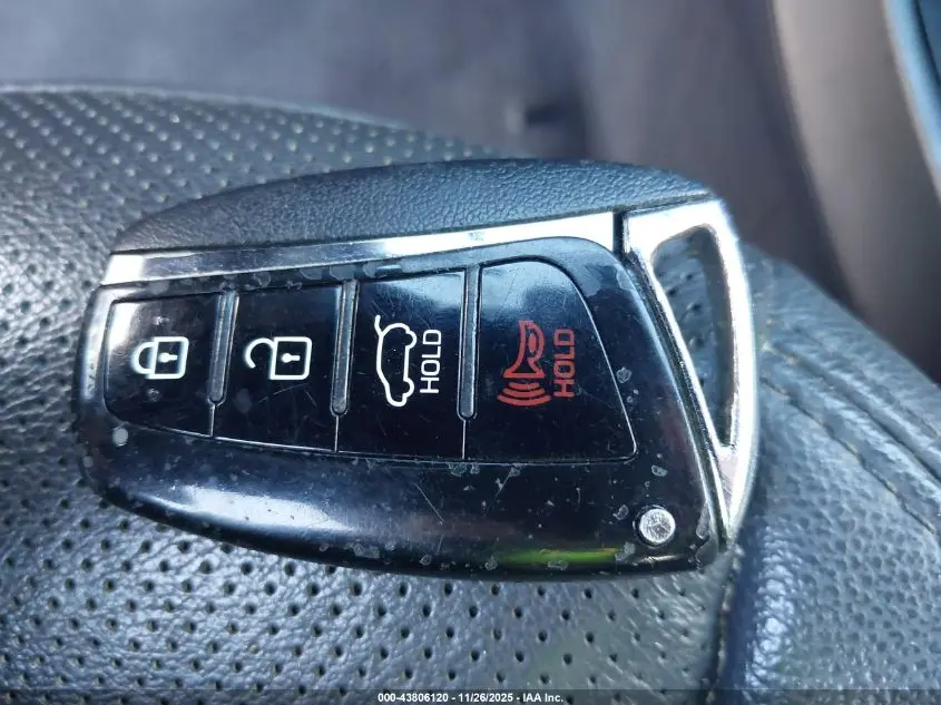 2017 HYUNDAI SANTA FE SPORT 2.0T