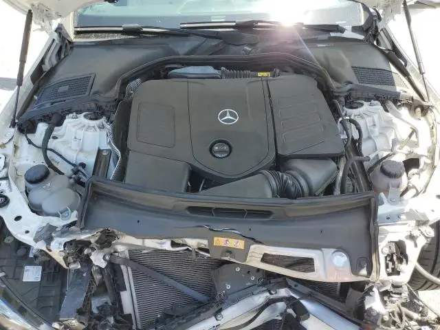 2024 MERCEDES-BENZ C 300  