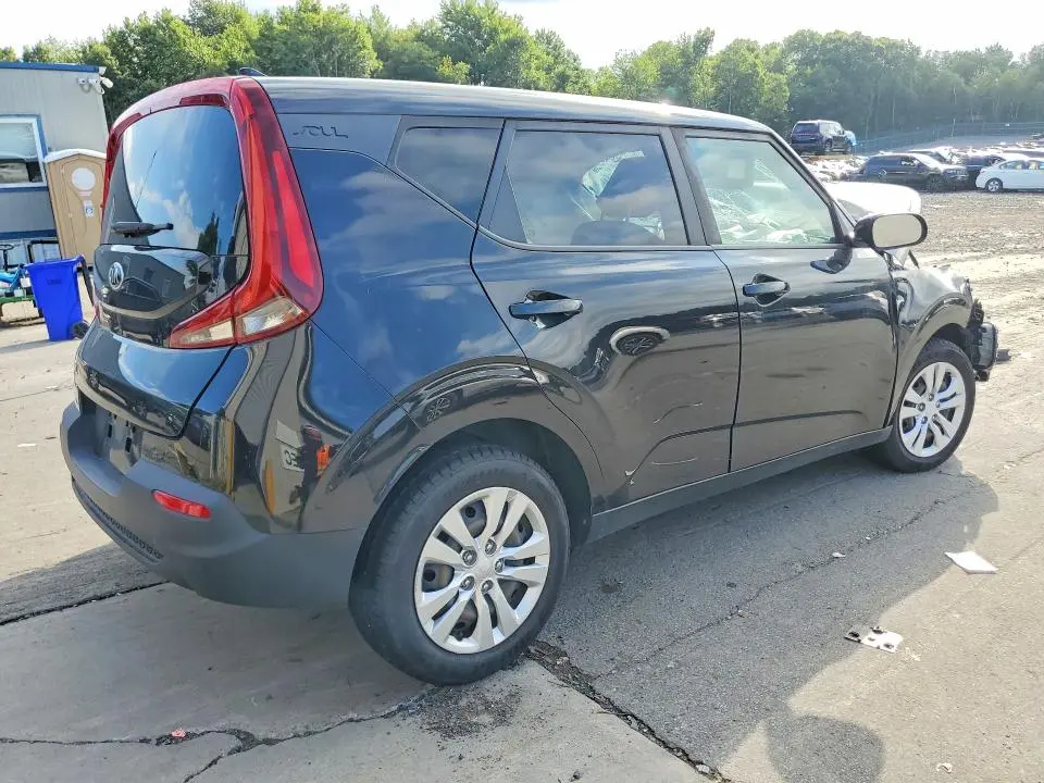 2021 KIA SOUL LX  