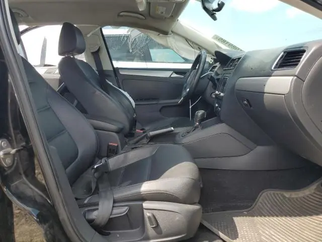 2014 VOLKSWAGEN JETTA SE  