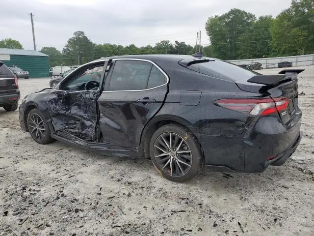 2021 TOYOTA CAMRY SE  