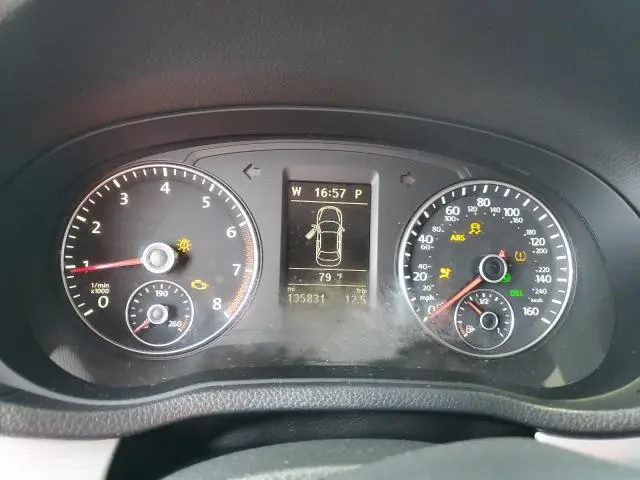 2013 VOLKSWAGEN PASSAT SE  
