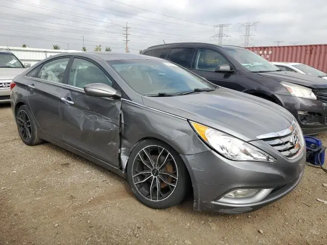 2013 HYUNDAI SONATA SE  