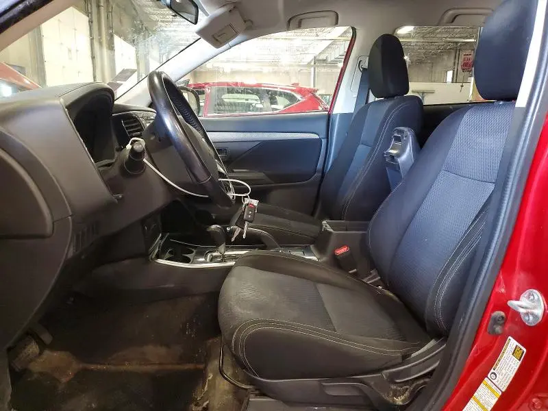 2017 MITSUBISHI OUTLANDER ES  