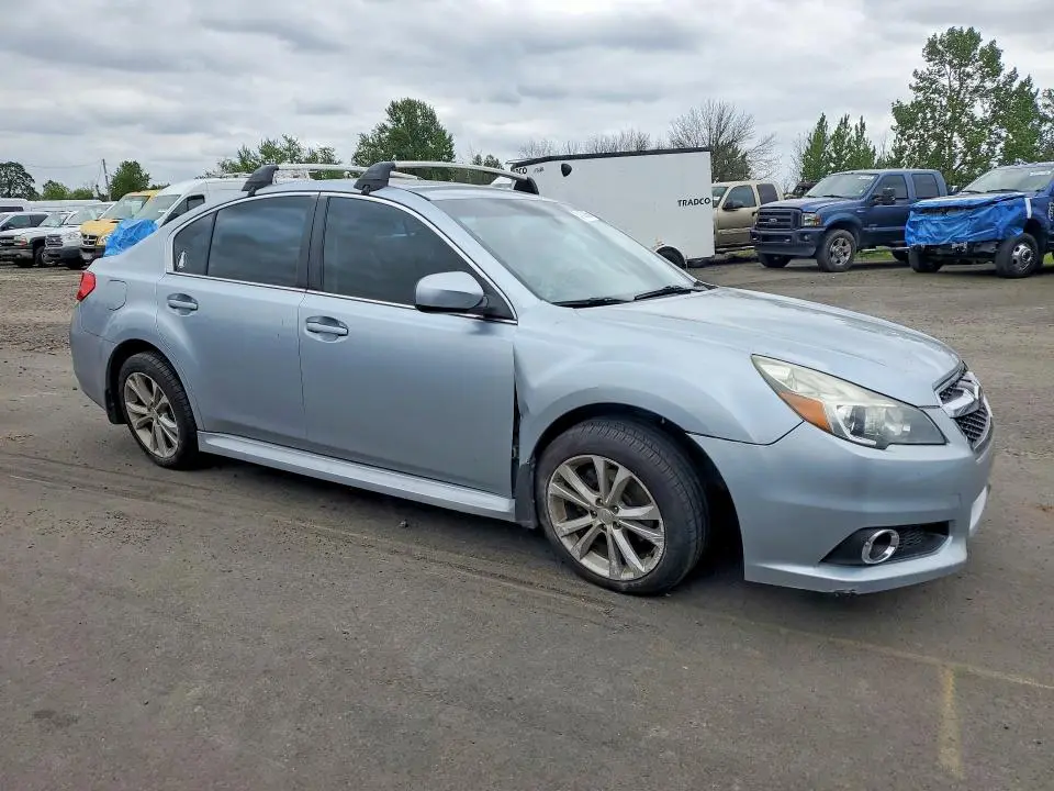 2013 SUBARU LEGACY 2.5I LIMITED  