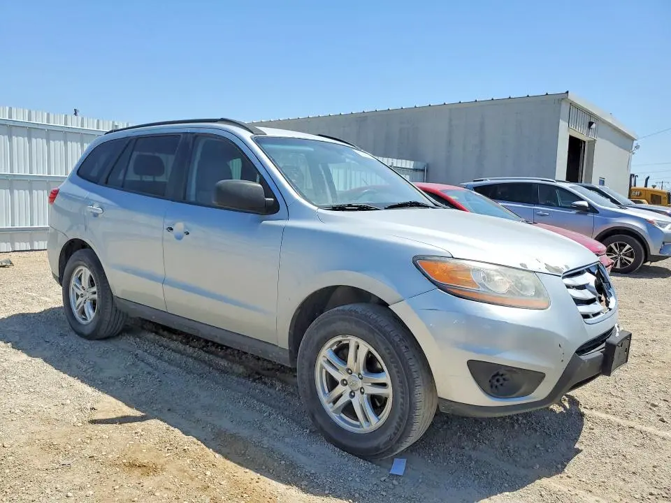 2010 HYUNDAI SANTA FE GLS  