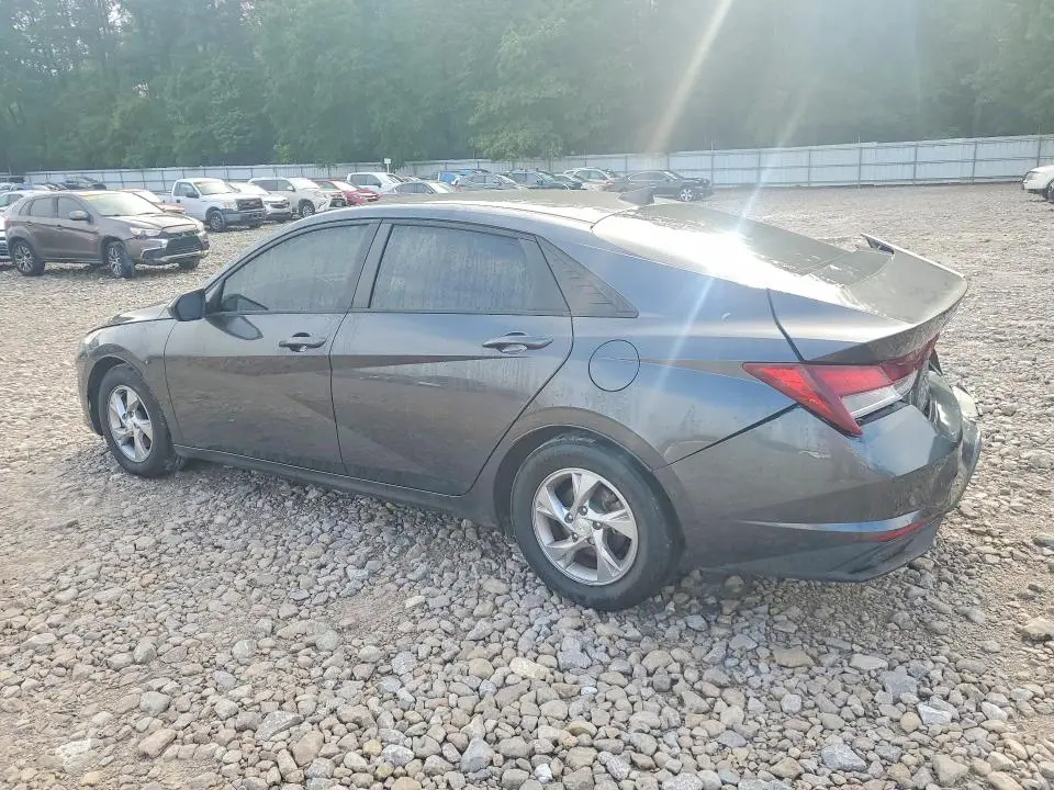 2021 HYUNDAI ELANTRA SE  