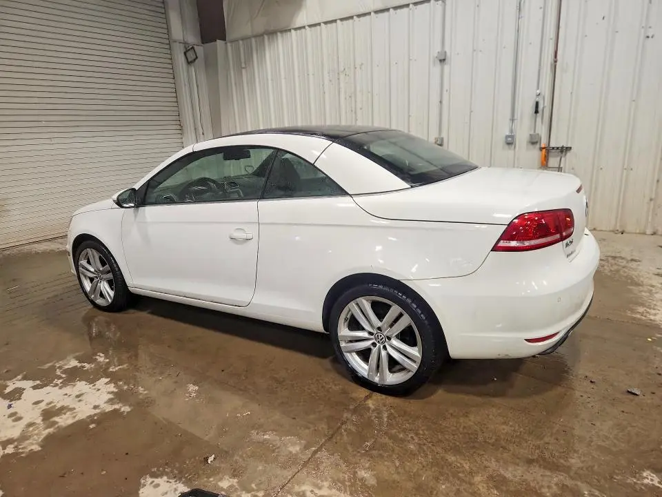 2014 VOLKSWAGEN EOS LUX  