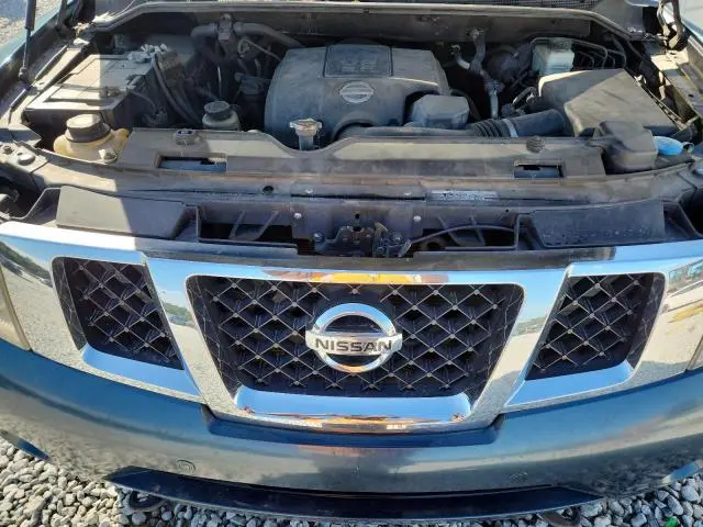 2013 NISSAN ARMADA SV  