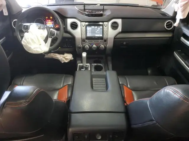 2016 TOYOTA TUNDRA CREWMAX SR5  