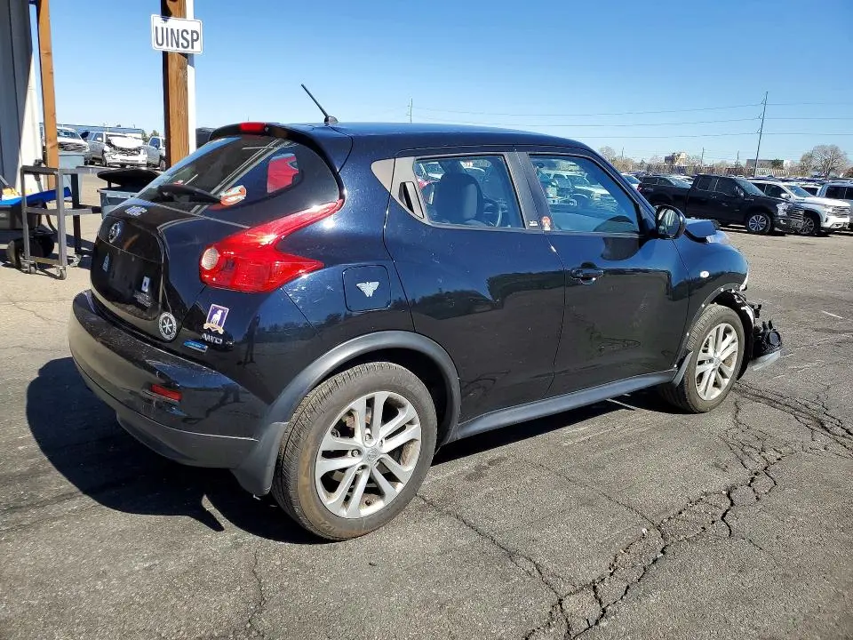2013 NISSAN JUKE S  