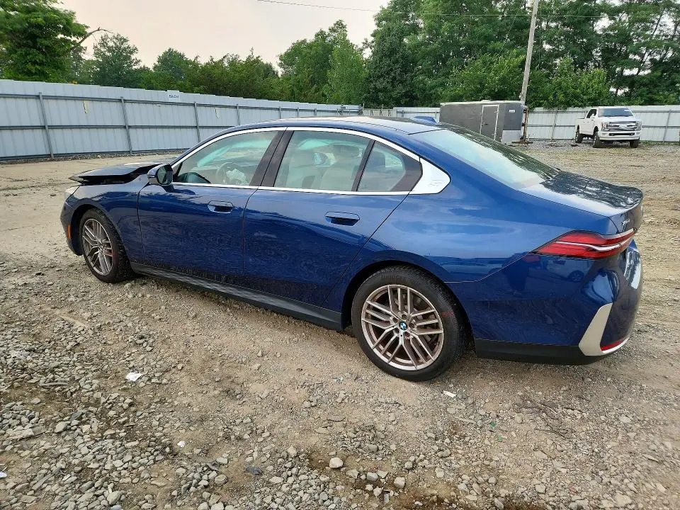 2024 BMW 530 XI  