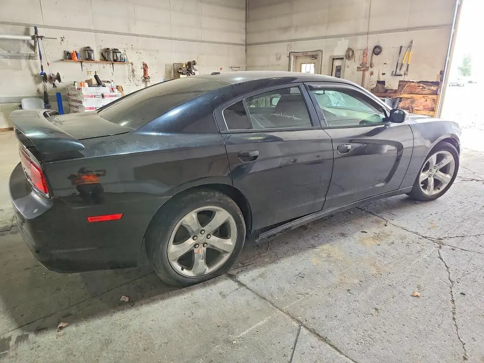2012 DODGE CHARGER SXT  