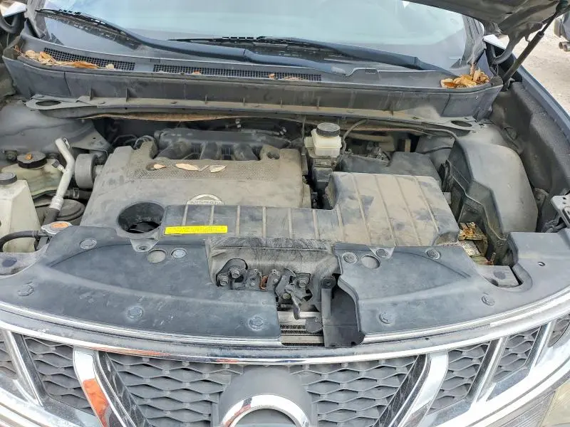 2011 NISSAN MURANO S  