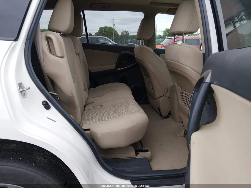 2012 TOYOTA RAV4  