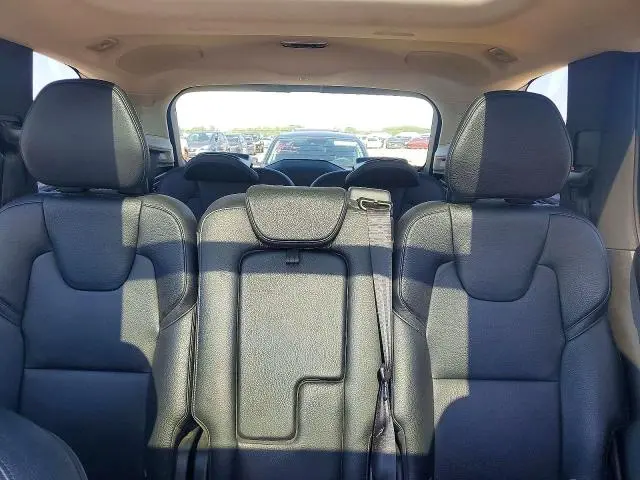 2016 VOLVO XC90 T6  