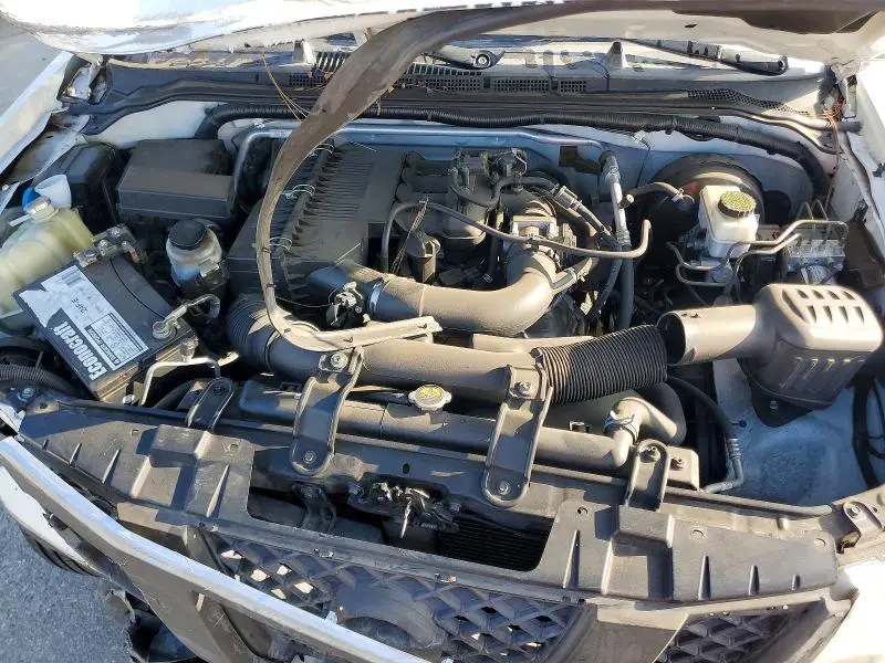 2019 NISSAN FRONTIER S  