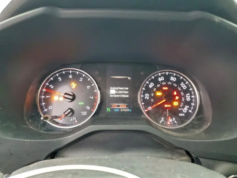 2019 TOYOTA RAV4 XLE  