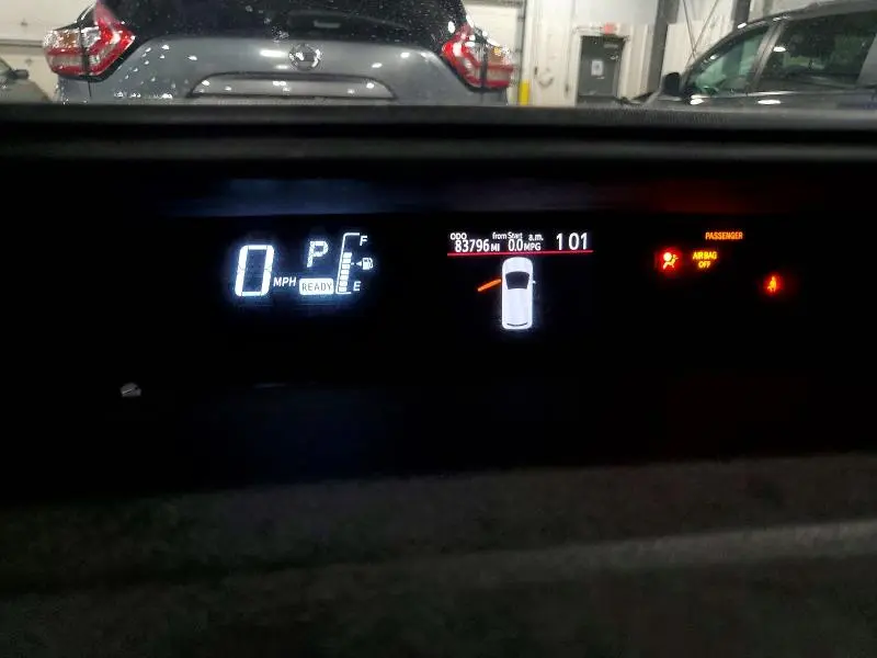 2015 TOYOTA PRIUS C ONE  